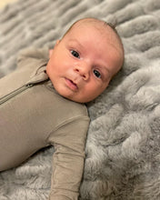 Load image into Gallery viewer, Milan for littles